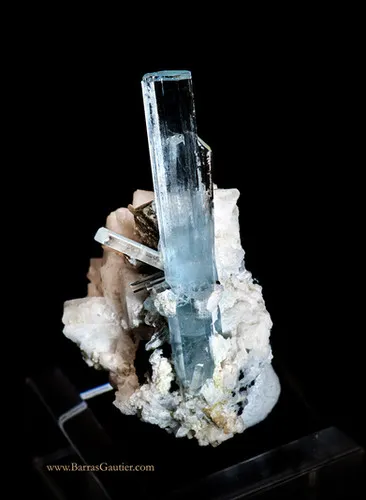 Beryl Aquamarine - Orthoclase - Tourmaline image