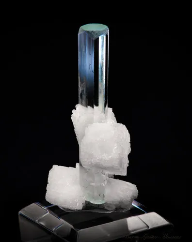 Beryl Aquamarine - Orthose image