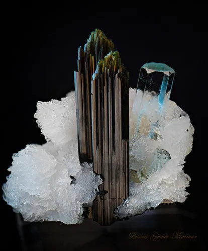 Beryl Aquamarine-Tourmaline-Cleavelandite - image 3
