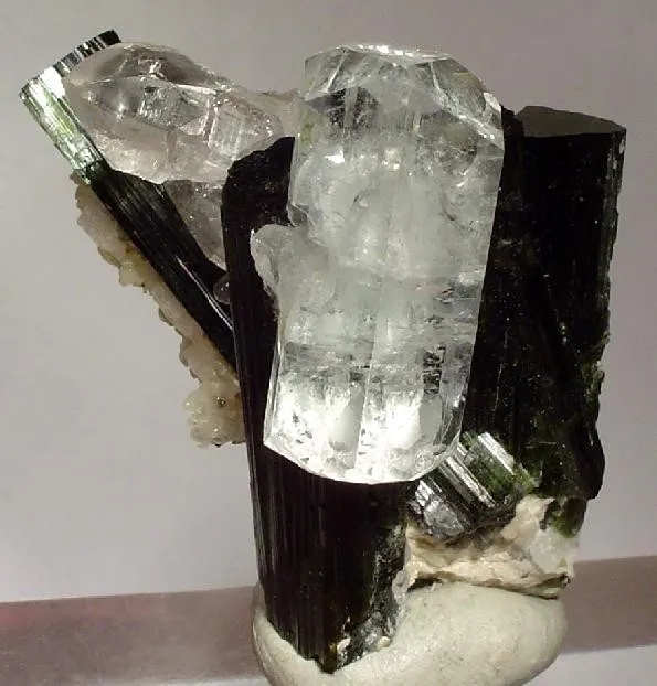 Beryl, Elbaite, Quartz, Albite image
