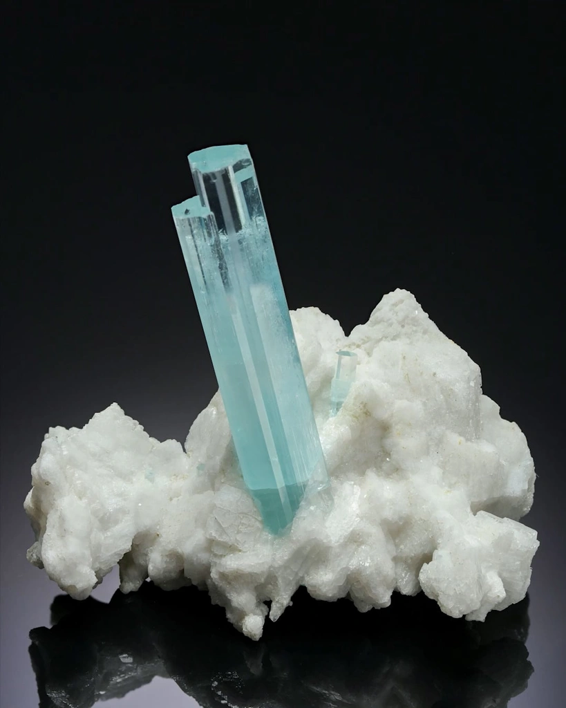 Beryl from Gilgit District, Gilgit-Baltistan, Pakistan - image 1