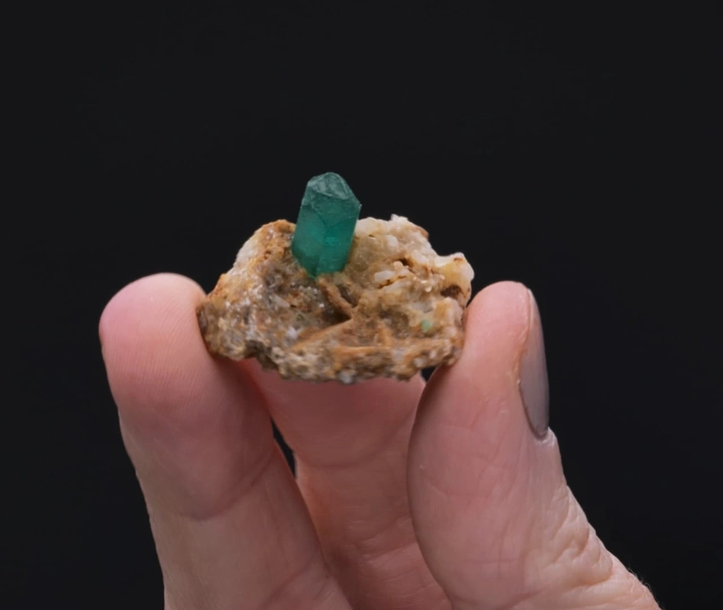 Beryl from Wenshan Mine, Wenshan City, Wenshan, Yunnan, China - image 1