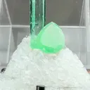 Beryl (rough and cut) - image 2