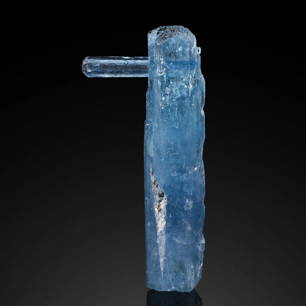 Beryl v. Aquamarine image