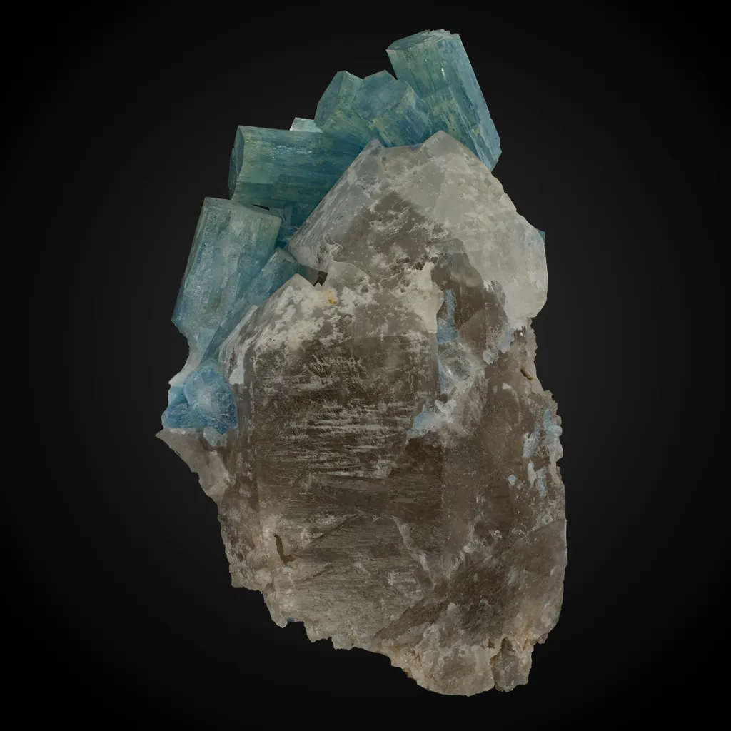Beryl v. Aquamarine, Quartz v. Smoky, Fluorite image