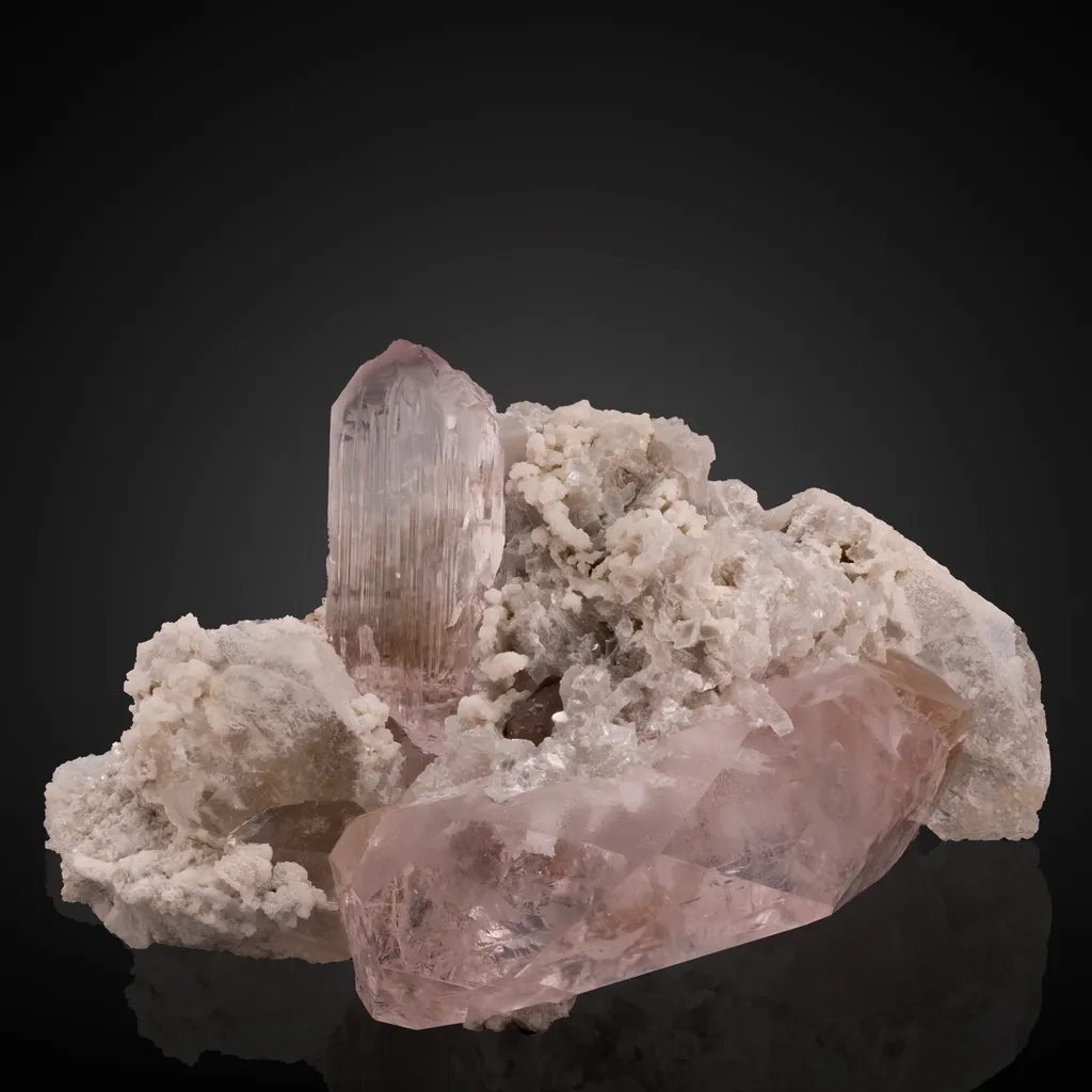 Beryl v. Morganite, Spodumene v. Kunzite image