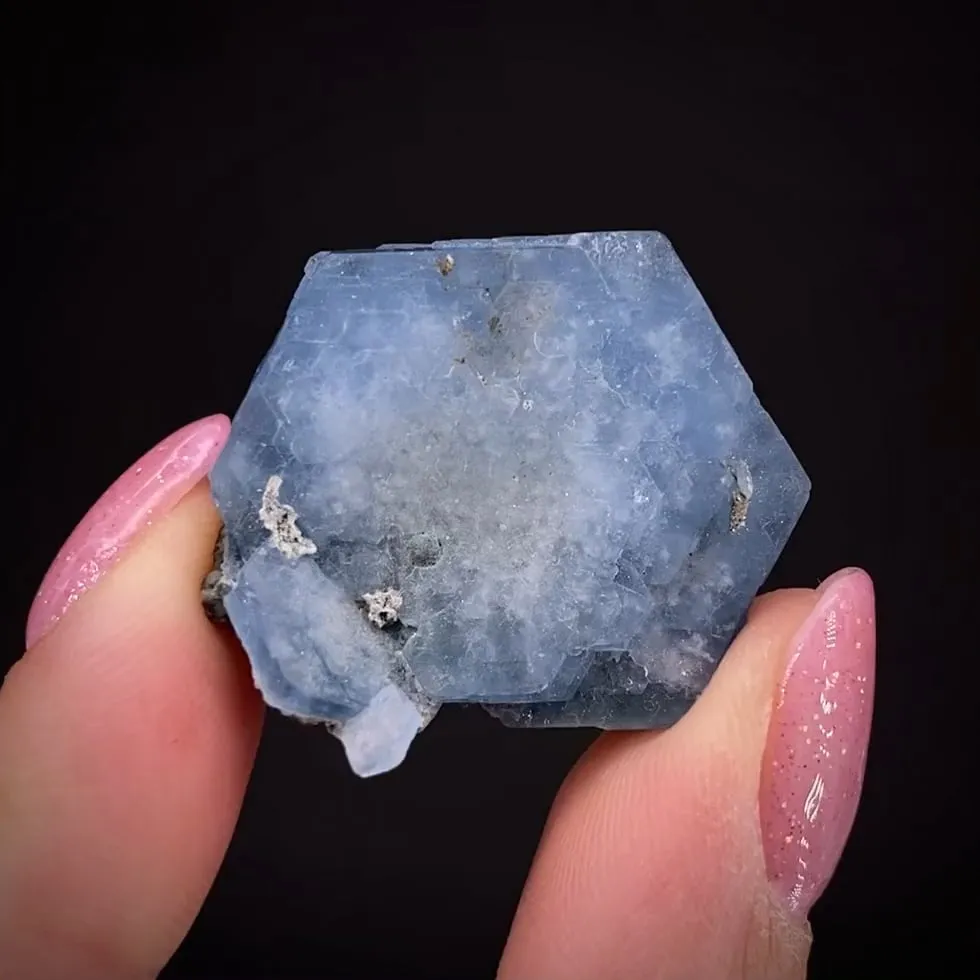 Beryl var. Alkali-rich Beryl - image 2