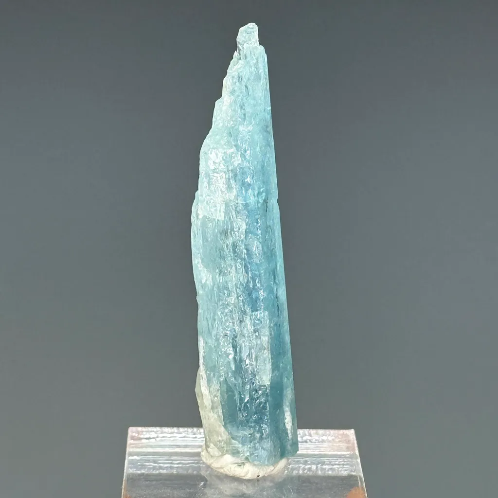Beryl Var. Aquamarine - image 2