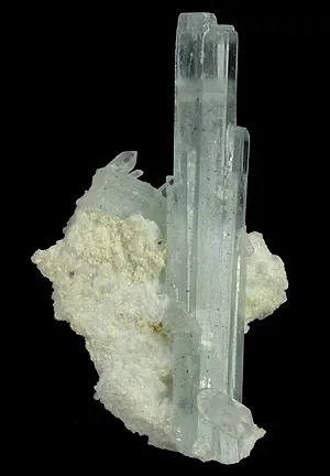 Beryl (Var: Aquamarine) image