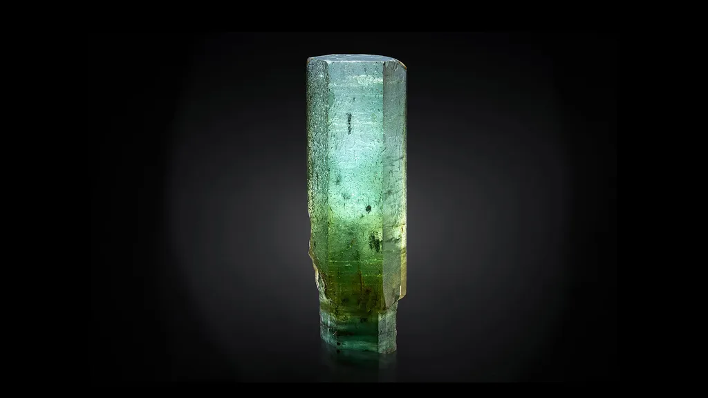 Beryl (var. Aquamarine) image