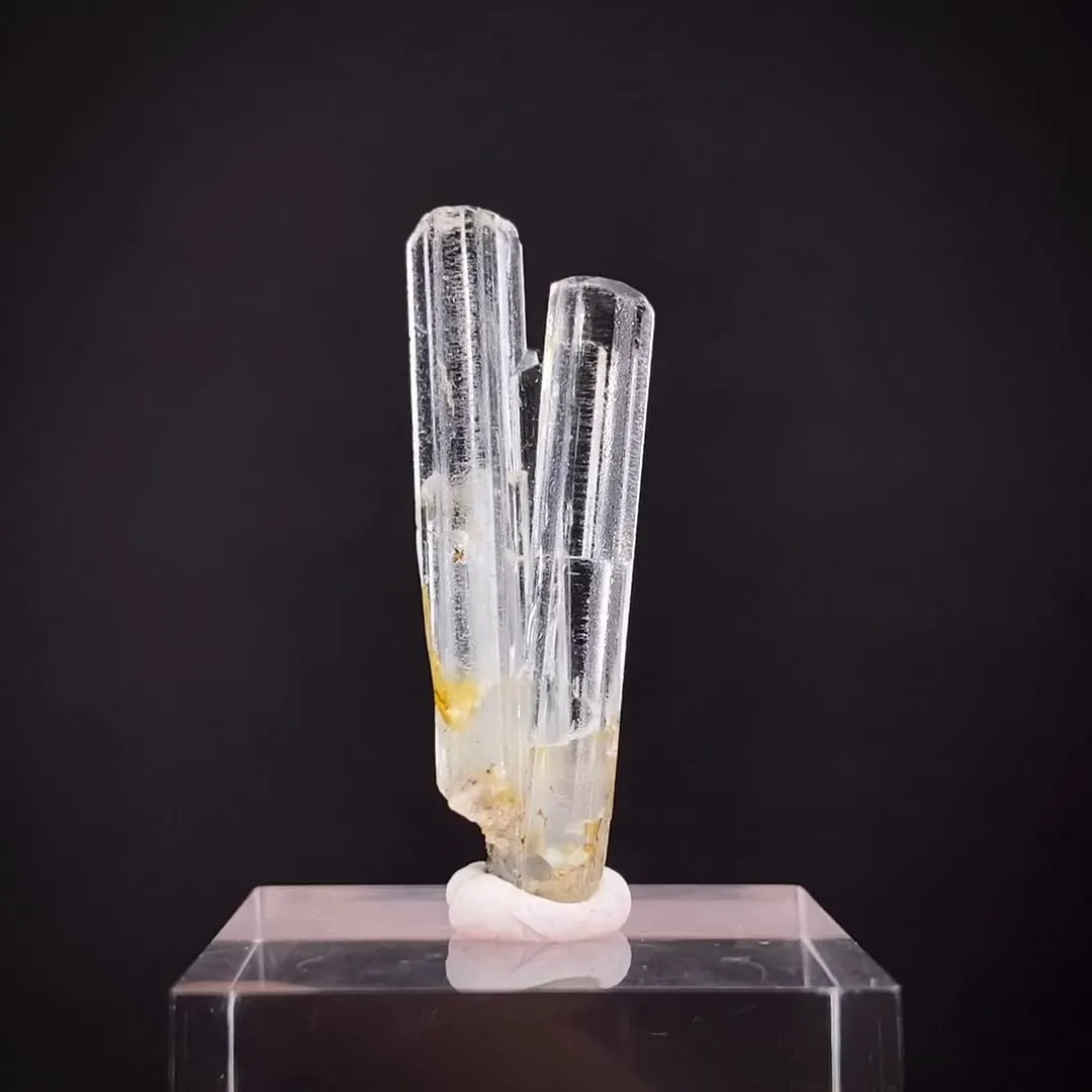 Beryl var. Aquamarine - image 1