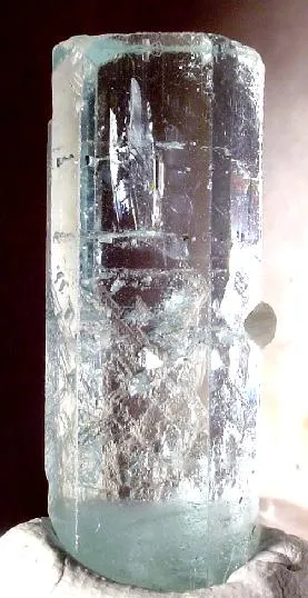 Beryl (Var: Aquamarine) image