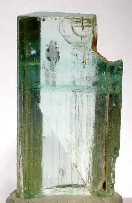 Beryl (Var: Aquamarine) image