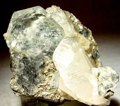 Beryl (Var: Aquamarine) image