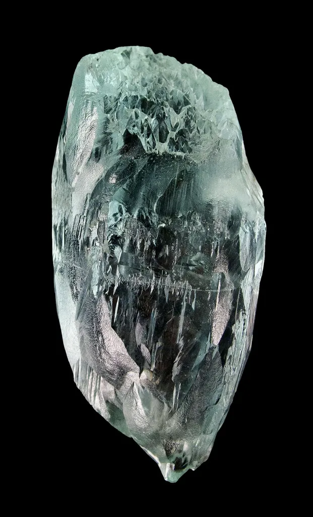 Beryl Var. Aquamarine - image 3