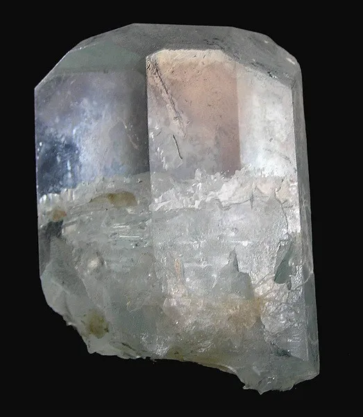 Beryl (Var: Aquamarine) image