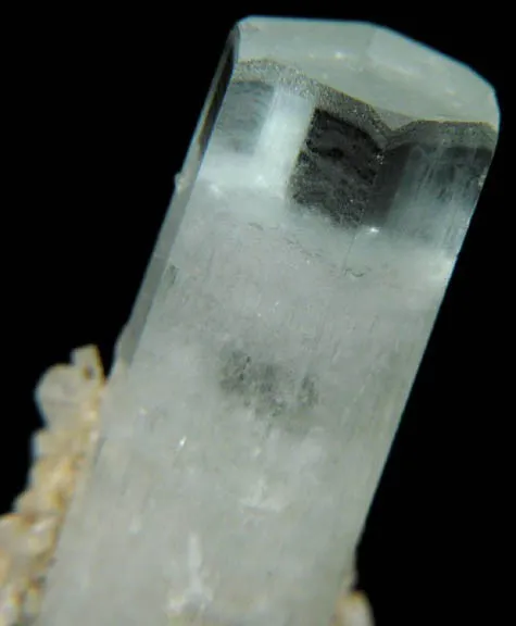 Beryl (Var: Aquamarine) - image 2