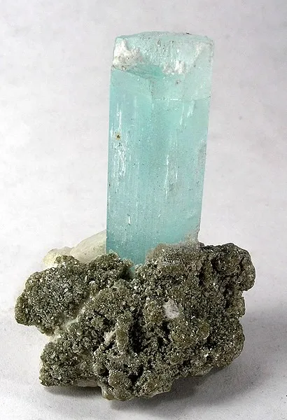 Beryl (Var: Aquamarine) image