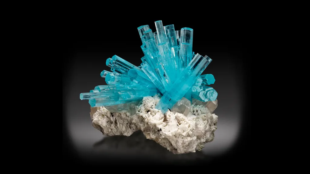 Beryl (var. Aquamarine) image