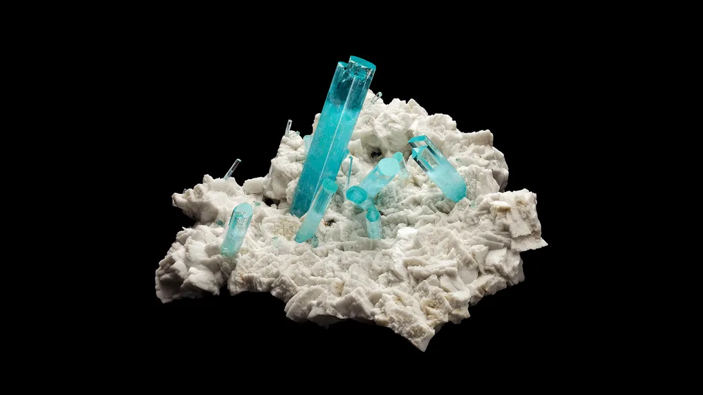Beryl (var. Aquamarine) image