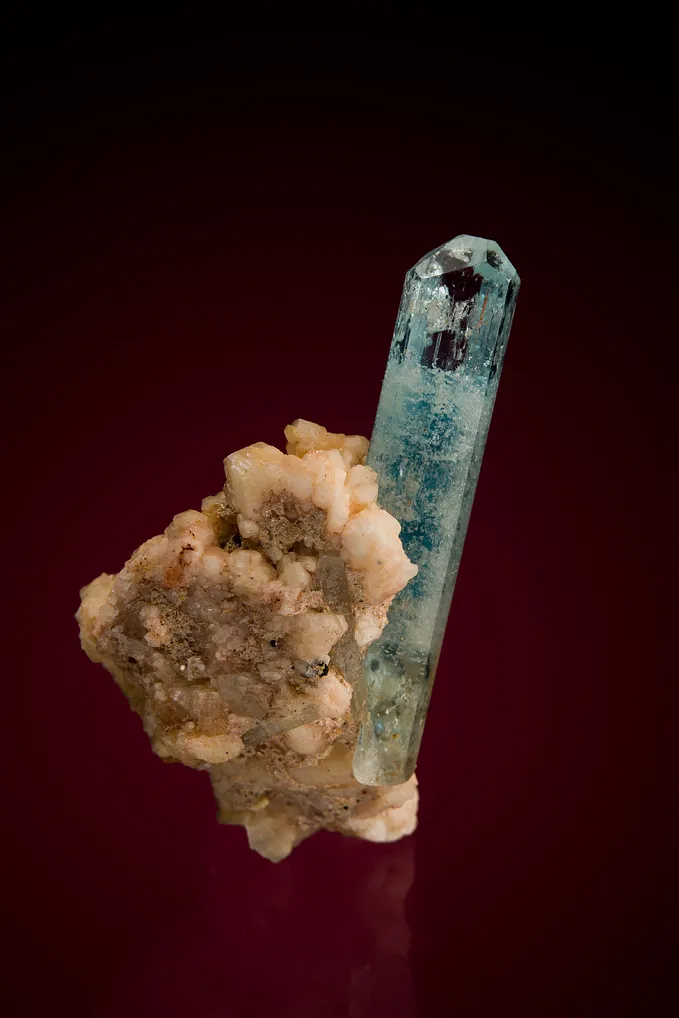 Beryl var. Aquamarine image