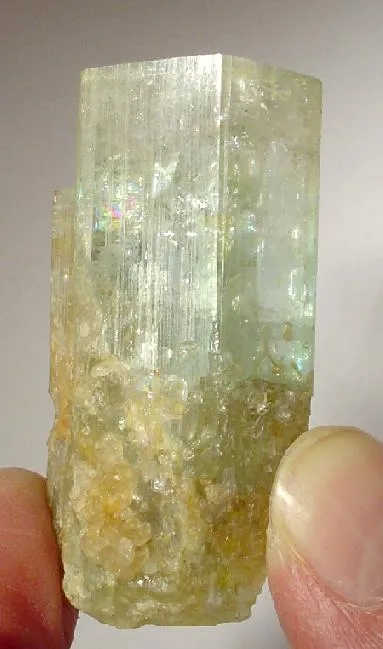 Beryl (Var: Aquamarine) image