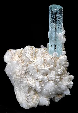 Beryl (Var: Aquamarine) image