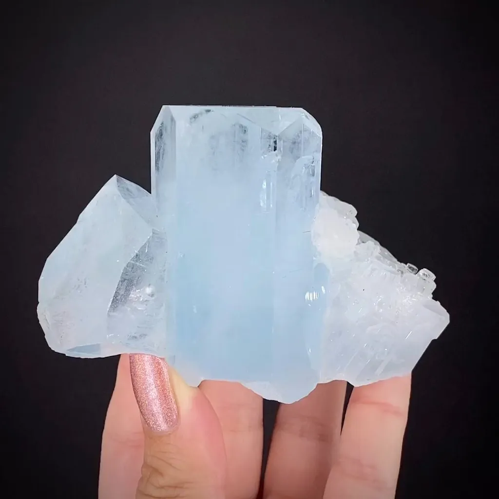 Beryl var. Aquamarine - image 2