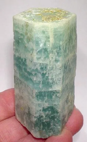 Beryl (Var: Aquamarine) image