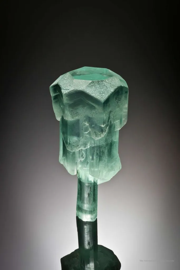 Beryl Var. Aquamarine - image 4