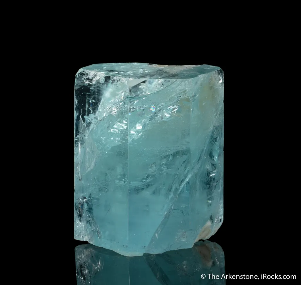 Beryl var. Aquamarine image