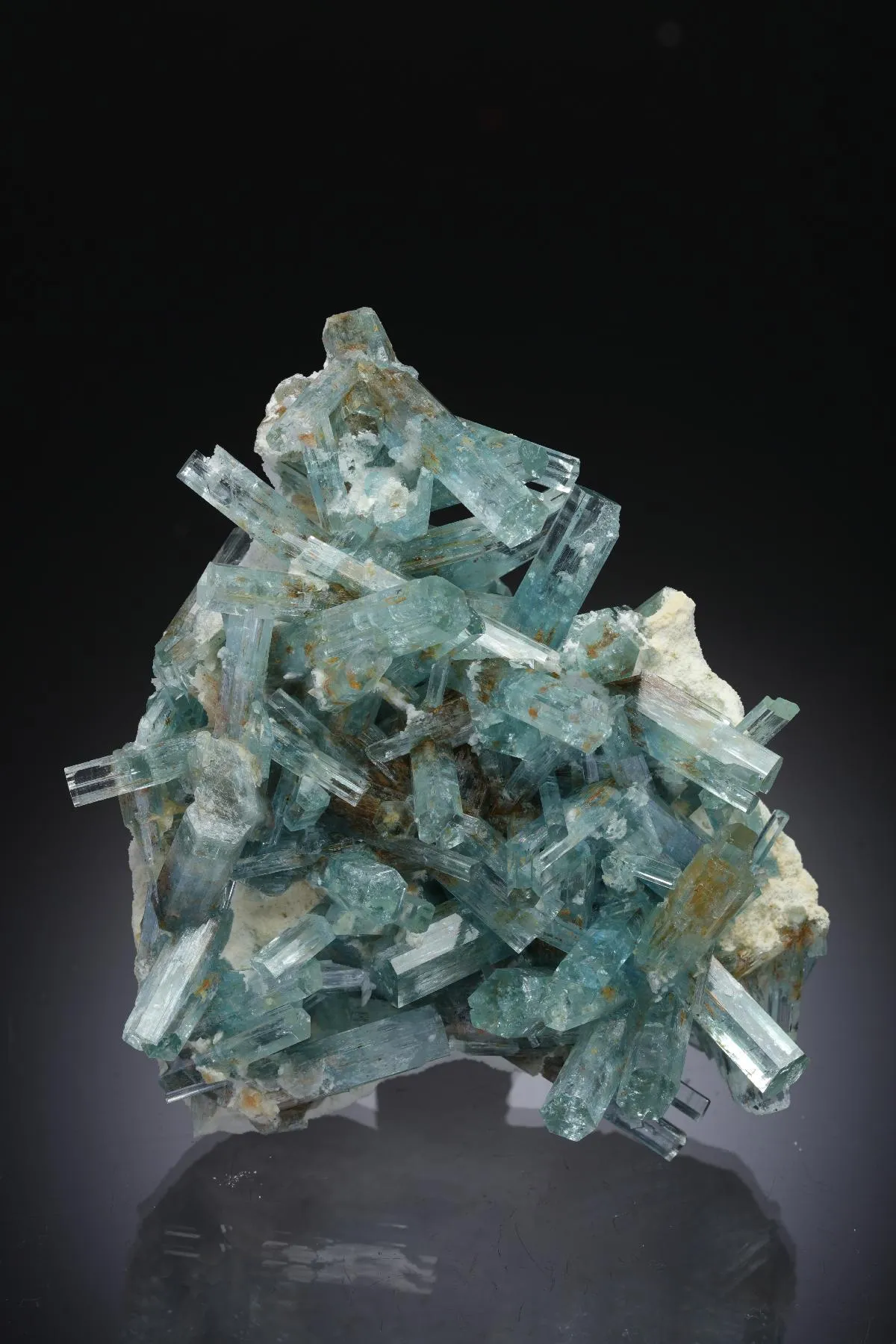 Beryl var. Aquamarine - image 1