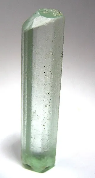 Beryl (Var: Aquamarine) image