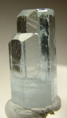 Beryl (Var: Aquamarine) image