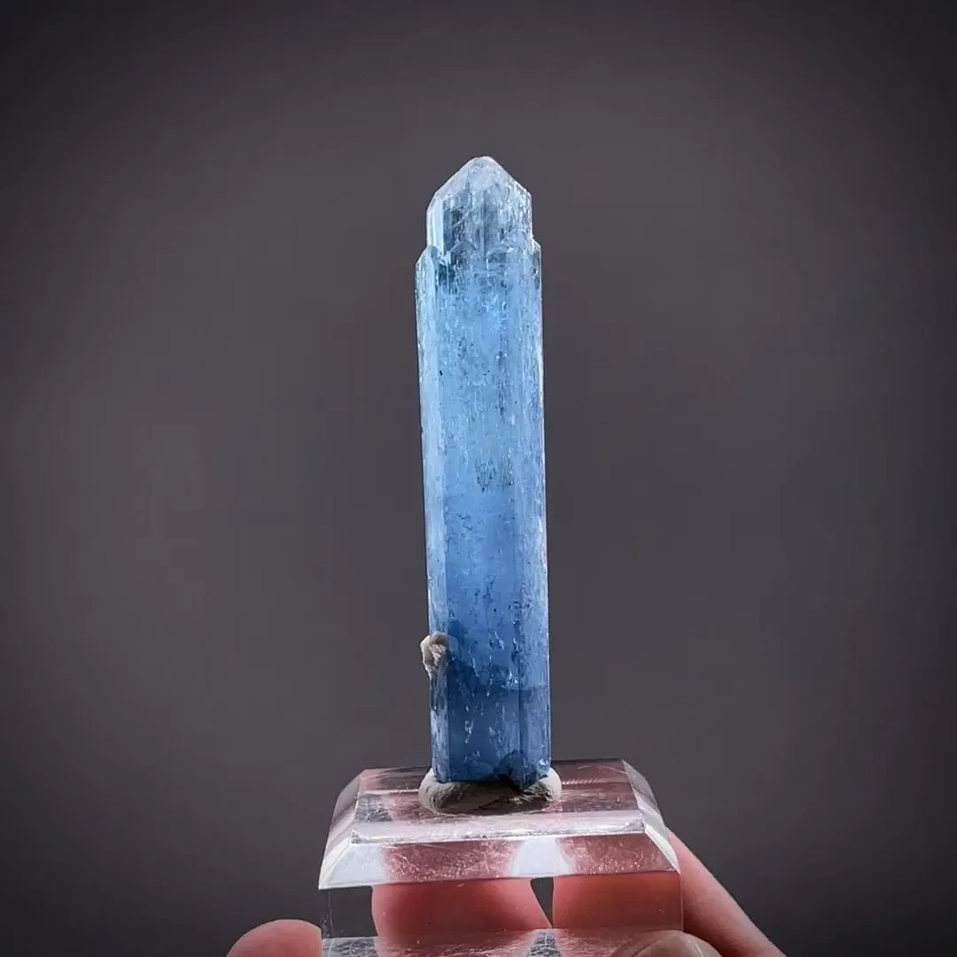 Beryl var. Aquamarine - image 1