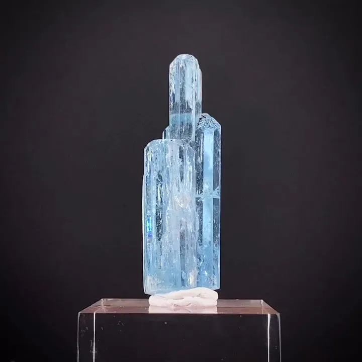Beryl var. Aquamarine - image 2