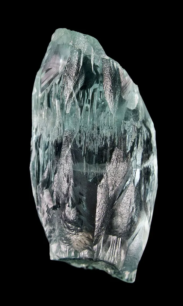 Beryl Var. Aquamarine - image 5