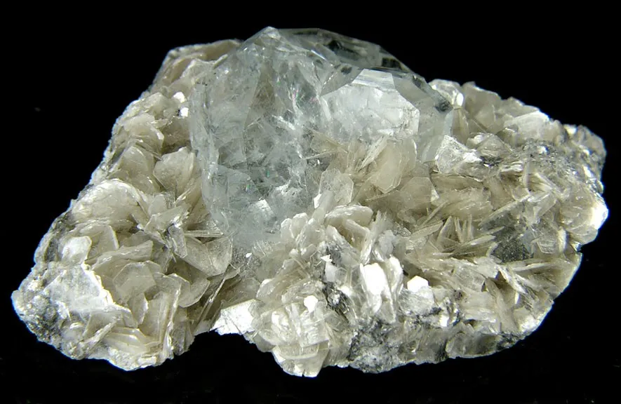 Beryl (Var: Aquamarine) image