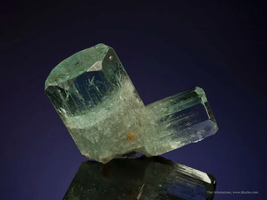 Beryl Var. Aquamarine image