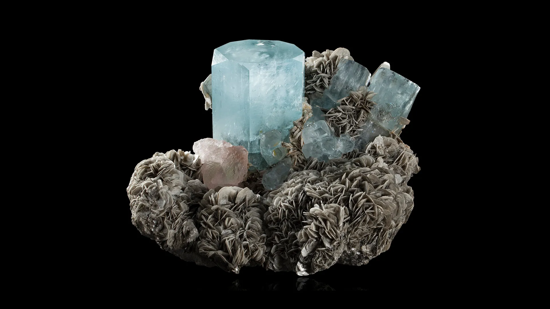 Beryl (var. Aquamarine) - image 1