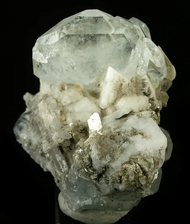 Beryl (Var: Aquamarine), Albite, Muscovite image