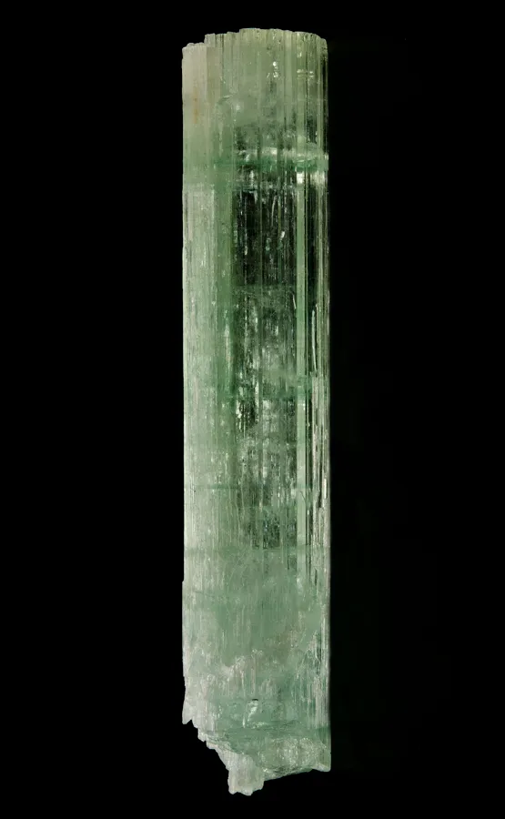 Beryl var. Aquamarine image