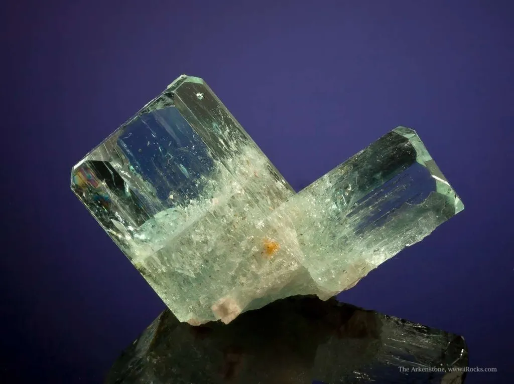 Beryl Var. Aquamarine - image 3