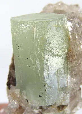 Beryl (Var: Aquamarine) - image 2