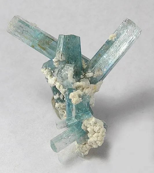 Beryl (Var: Aquamarine) image