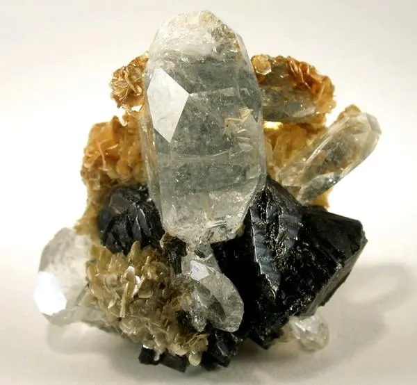 Beryl (Var: Aquamarine), Cassiterite, Muscovite image
