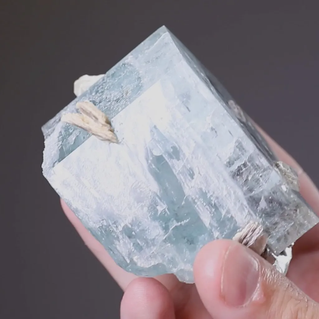 Beryl var Aquamarine - image 2