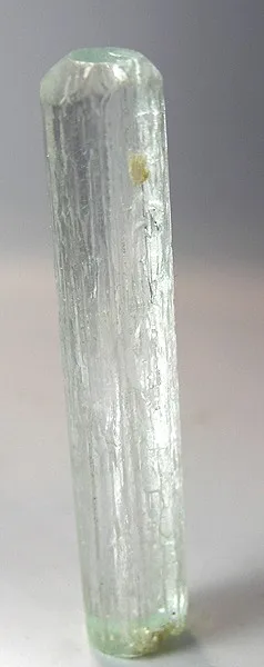 Beryl (Var: Aquamarine) image