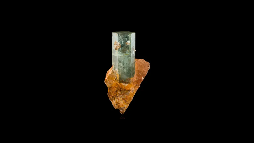 Beryl (var. Aquamarine) image