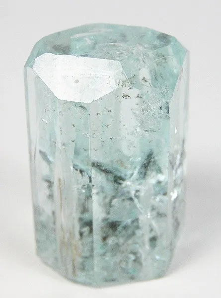 Beryl (Var: Aquamarine) image